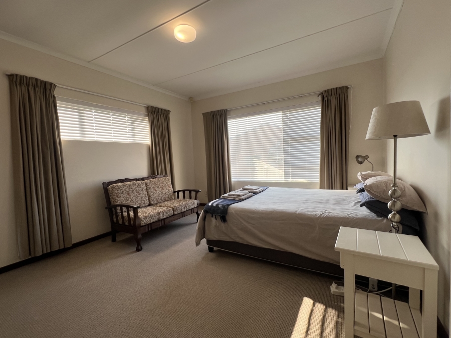 4 Bedroom Property for Sale in Wavecrest Eastern Cape